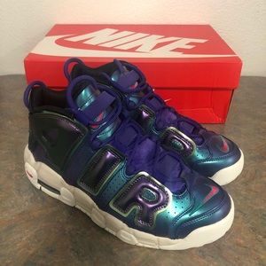 Nike Air More Uptempo SE GS Size 7Y
